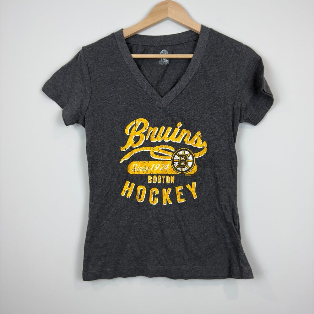 Women's NHL Boston Bruins V-Neck T-Shirt, Size M